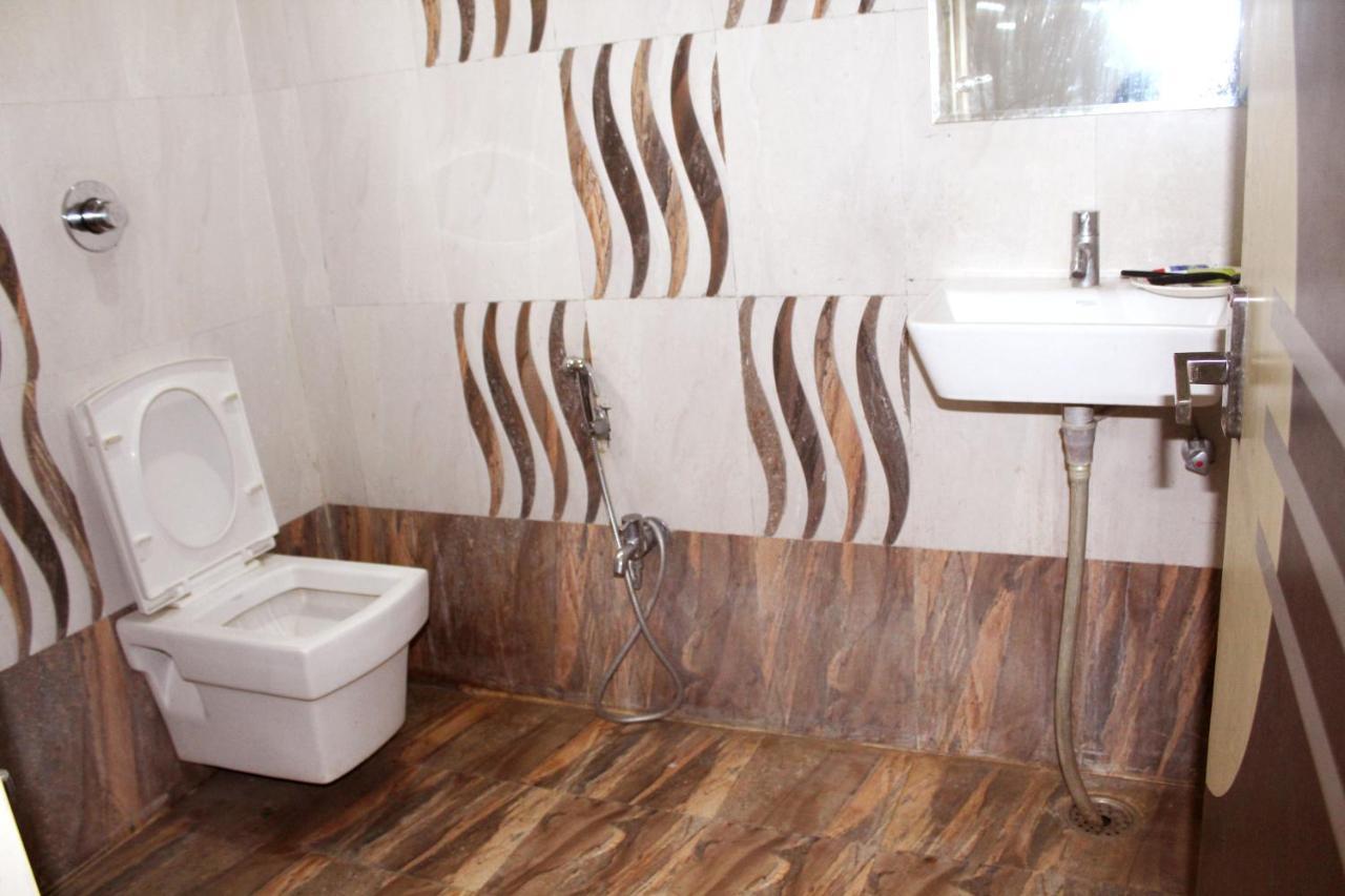 Hotel Anandam Kanker Экстерьер фото